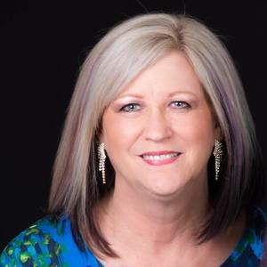 Meet your Posher, Kathie